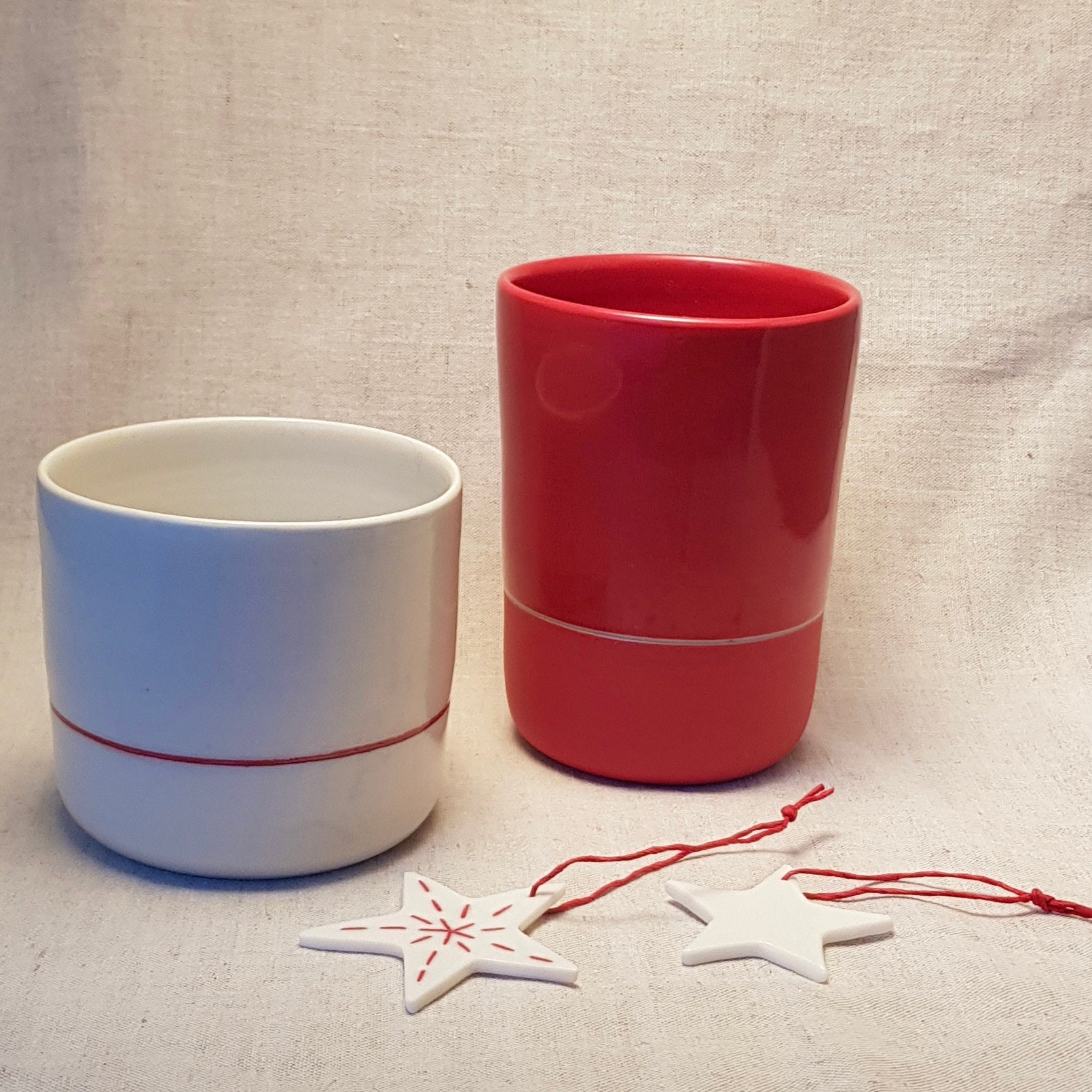 Duo de Mugs Rouge et Blanc/2 Étoiles à Suspendre en Cadeau Tasses Sans Anses