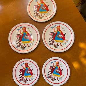 Vintage Tin Little Red Riding Hood Set of 5 Plates- Kids Play Collectible