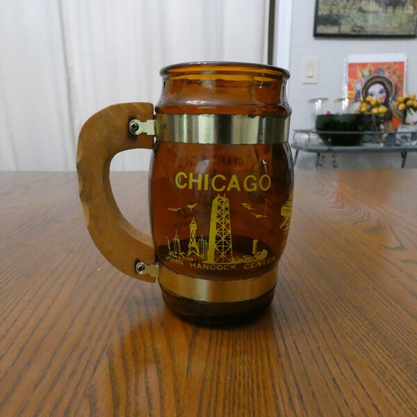 Vintage Amber or Brown Glass Chicago Souvenir Beer Mug with Wood Handle, Sears Tower, John Hancock Center, O'Hare International Airport