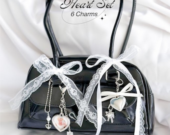 Juego de llaveros para carteras, mochilas, bolsos o billeteras / 6 dijes / Versión de juego de corazones