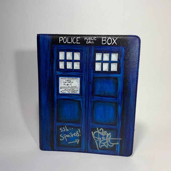 Custom-painted T.A.R.D.I.S. tablet case (Alex Kingston signature not included)