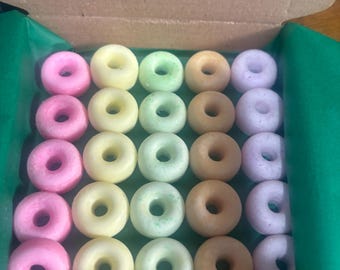 Boxed Wax Melt Loops: Assorted Laundry Scents, Soy Wax