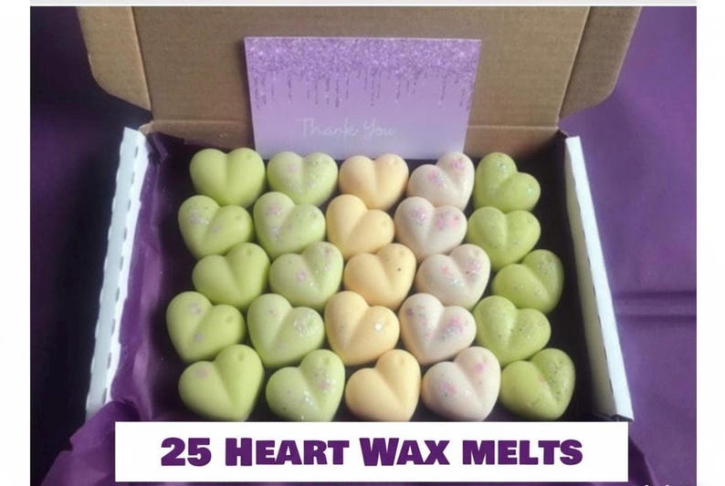 25 Scented Heart Wax Melts Gift Box: Handmade Soy Wax Aromatherapy image 2