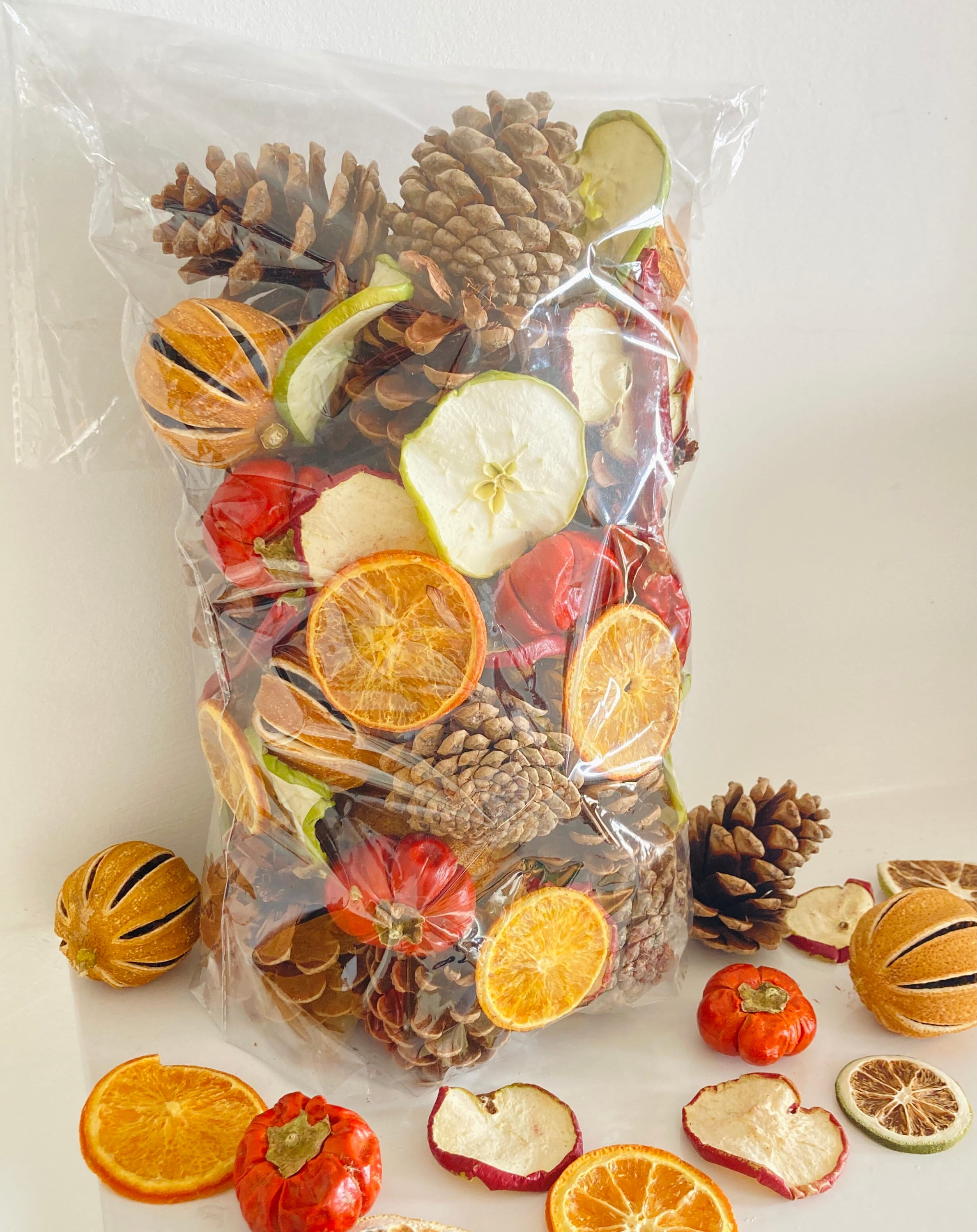 Ferns India Brown Dried Scented Potpourri, Packaging Type: Box at
