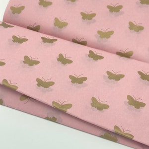 Farfalla dorata stampata su fogli di carta velina rosa di lusso - Perfetta per la festa della mamma, Pasqua, presentazione del bambino, confezione regalo, scatola regalo ecologica