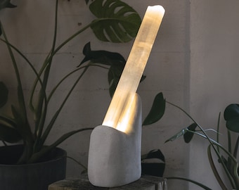 Selenite Lamp (White Cement/Selenite Powder Base)