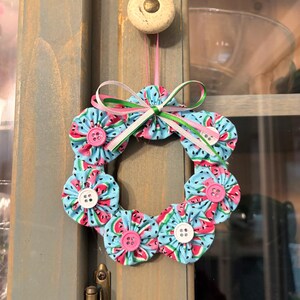 4-inchWatermelon Wreath, Fabric Spring Decor, Summer Yo-yo Wreath