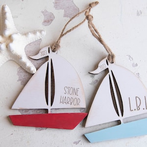 Sailboat Christmas Ornament, Boat ornament, nautical ornament, Coastal Christmas, Beach Christmas Ornament, Sailing ornament