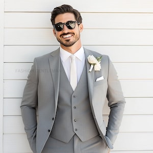 Grey Slim Fit Suit: Men&#39;s 3-Piece Wedding Groom Suit