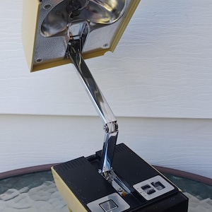 Vintage cosmo alarm clock lamp space age style lamp 1980s et style lamp unique rare/free shipping prepaid tariff