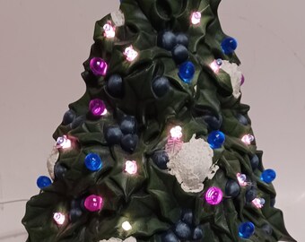 Vintage holly Cera.ic Christmas tree/1970s/Atlantic mold tree/midcentury/kitschy/rare/light up/free shipping/see description prepaid tariff