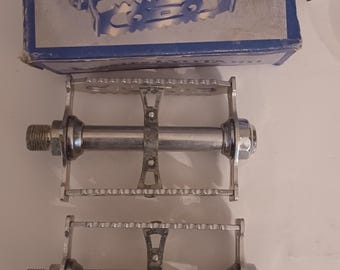 Vintage lyotard  bicycle pedas/new old stock/original box/1970s/cycling pedals/recreation/bike parts/rare/free shipping prepaid tariff