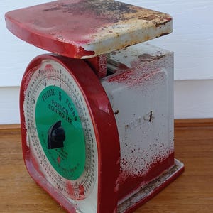 Vintage shabby sheek kitchen scale metal industrial scale antique kitchen scale free shipping