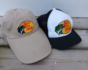 Vintage Bass Pro Shops Green White Yellow Red Mesh Snapback