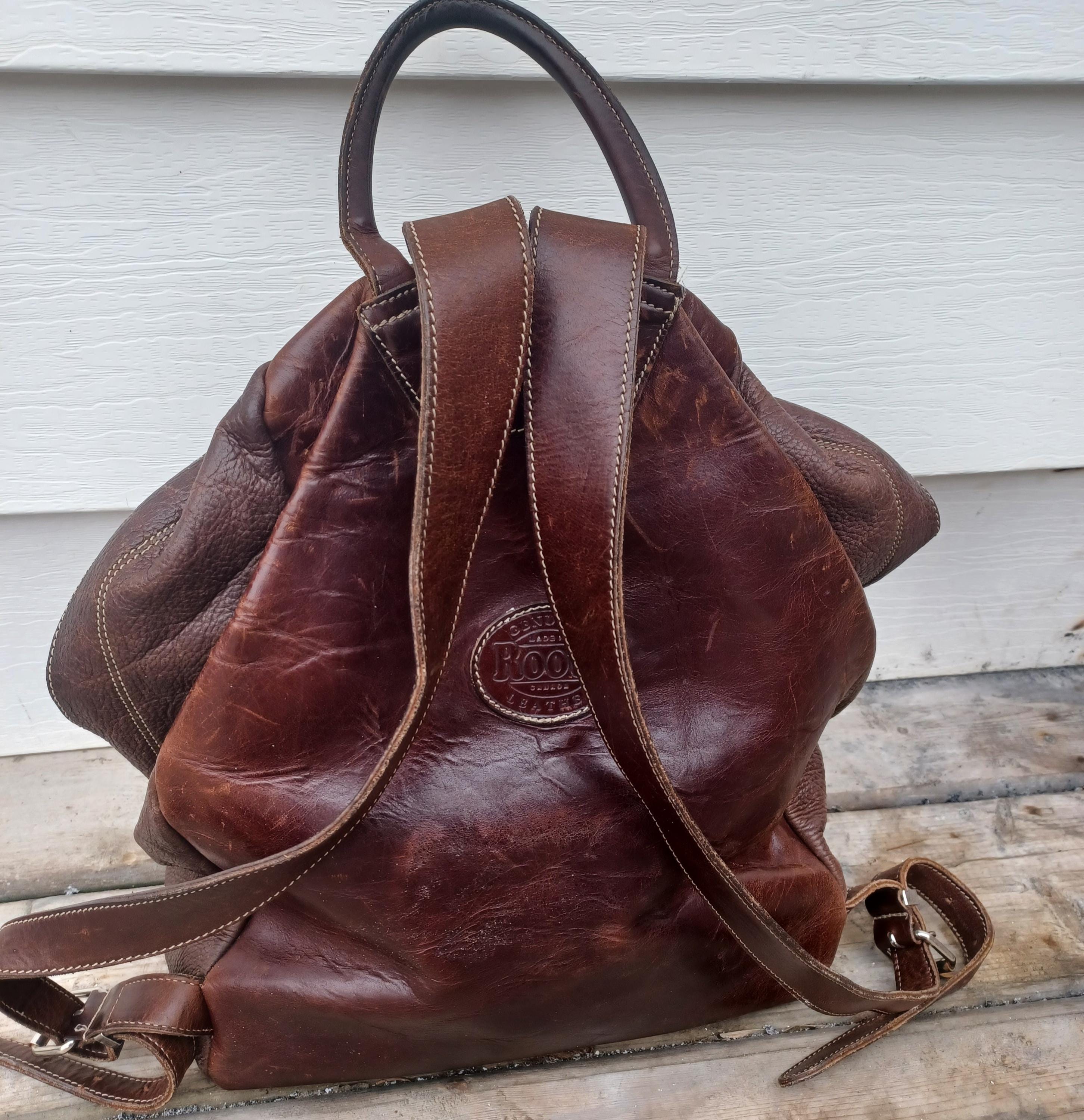 Roots Cream Leather Backpack with Front Zip Pocket and Embossed Logo Italian Leather Backpacks | Roots main image 3