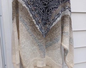 Vintage oversized sweater escala embroidered unique wool great condition free shipping prepaid tariff