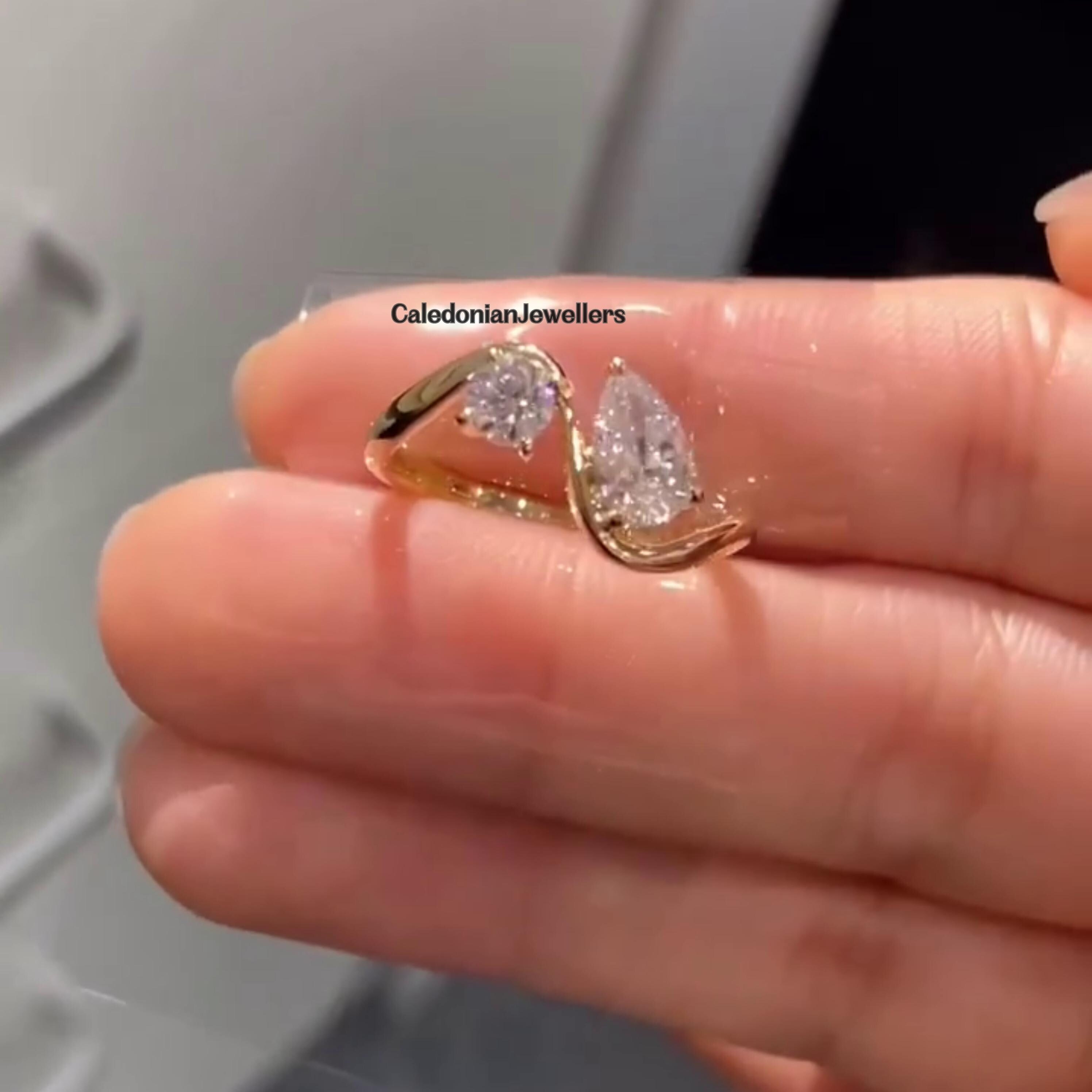 Toi Et Moi 1.0Ct Pear & Round Cut Silver Moissanite Engagement Ring, Two Stone Curved Band Wedding Ring For Bridal, Anniversary Gift Ring.