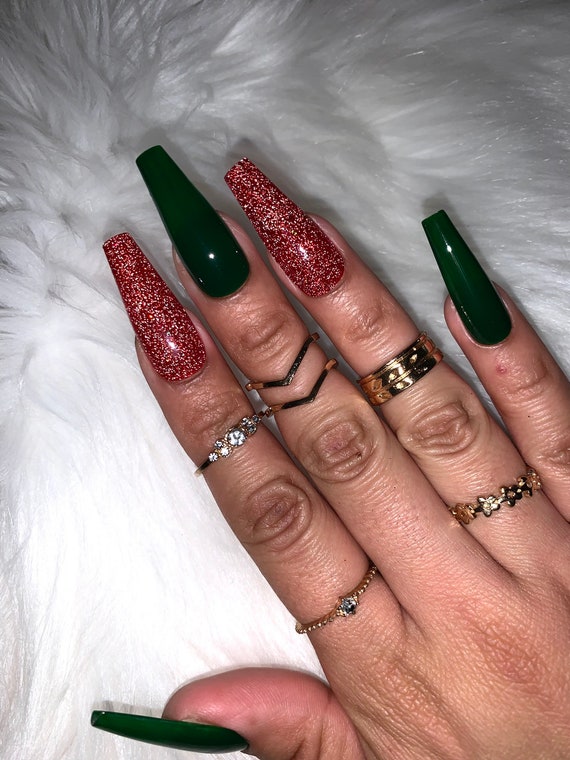 Buy Christmas Red, Green, Gold Press on False Nails Christmas Nails Online  in India - Etsy