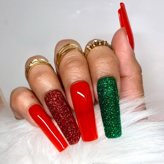 Short nails - which colour to choose? | Blog Indigo Nails