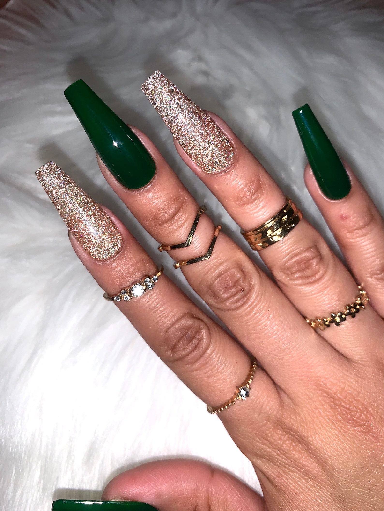 Coffin Green And Gold Nails - o9m47b5