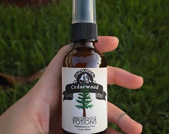 Cedarwood Mist⎮Natural Vegan Body Spray⎮Unisex Fragrance⎮Cedarwood Cologne⎮Essential Oil Room Spray⎮Meditation Mist⎮Rich Cedar Aroma⎮Foresty