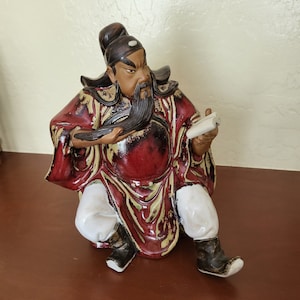 Vintage Shiwan pottery Figurine Guan Gong, General Guan-Yu