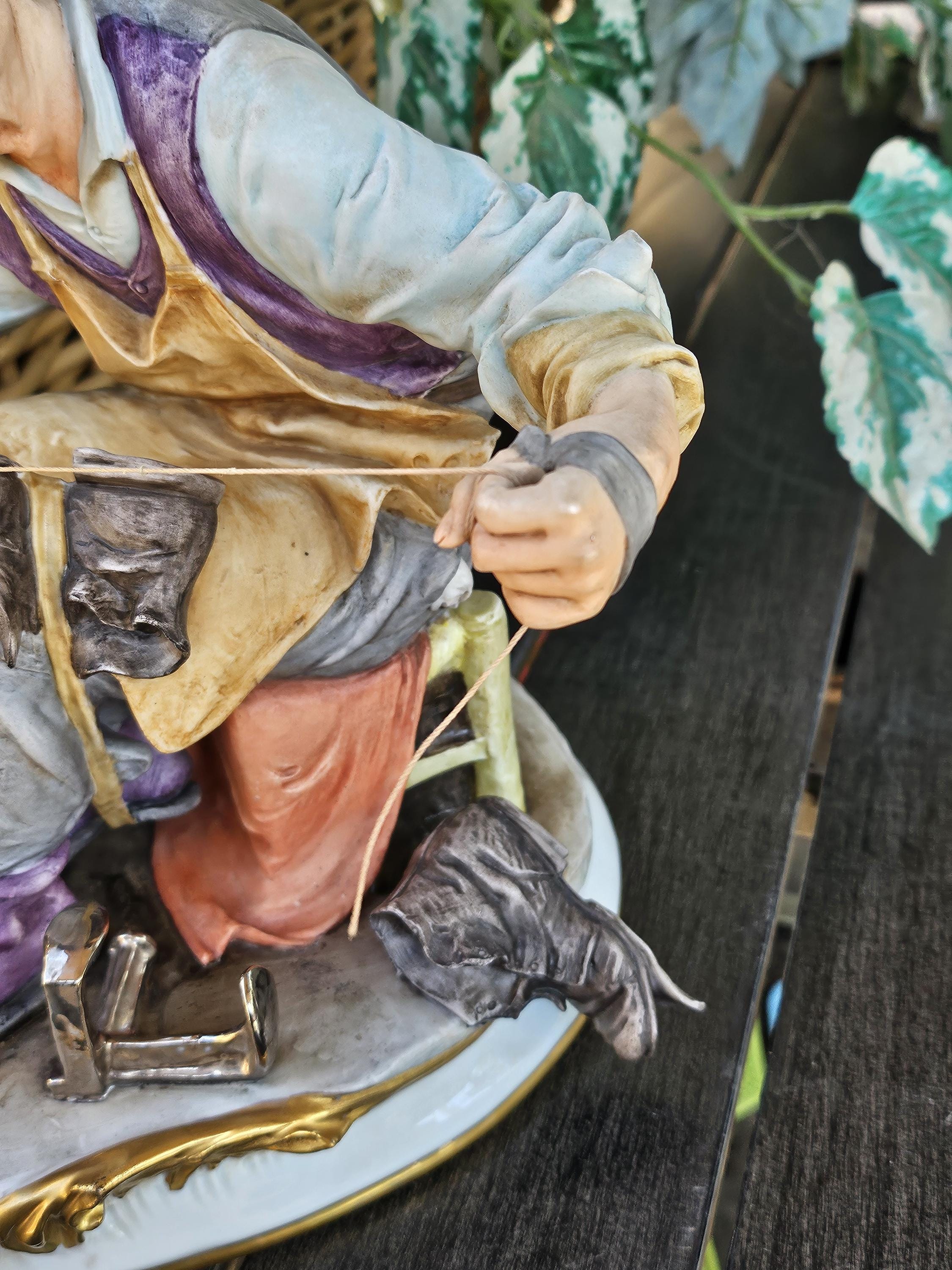 Vintage Capodimonte Cobbler (shoemaker) and Cat by B. Merli; Works