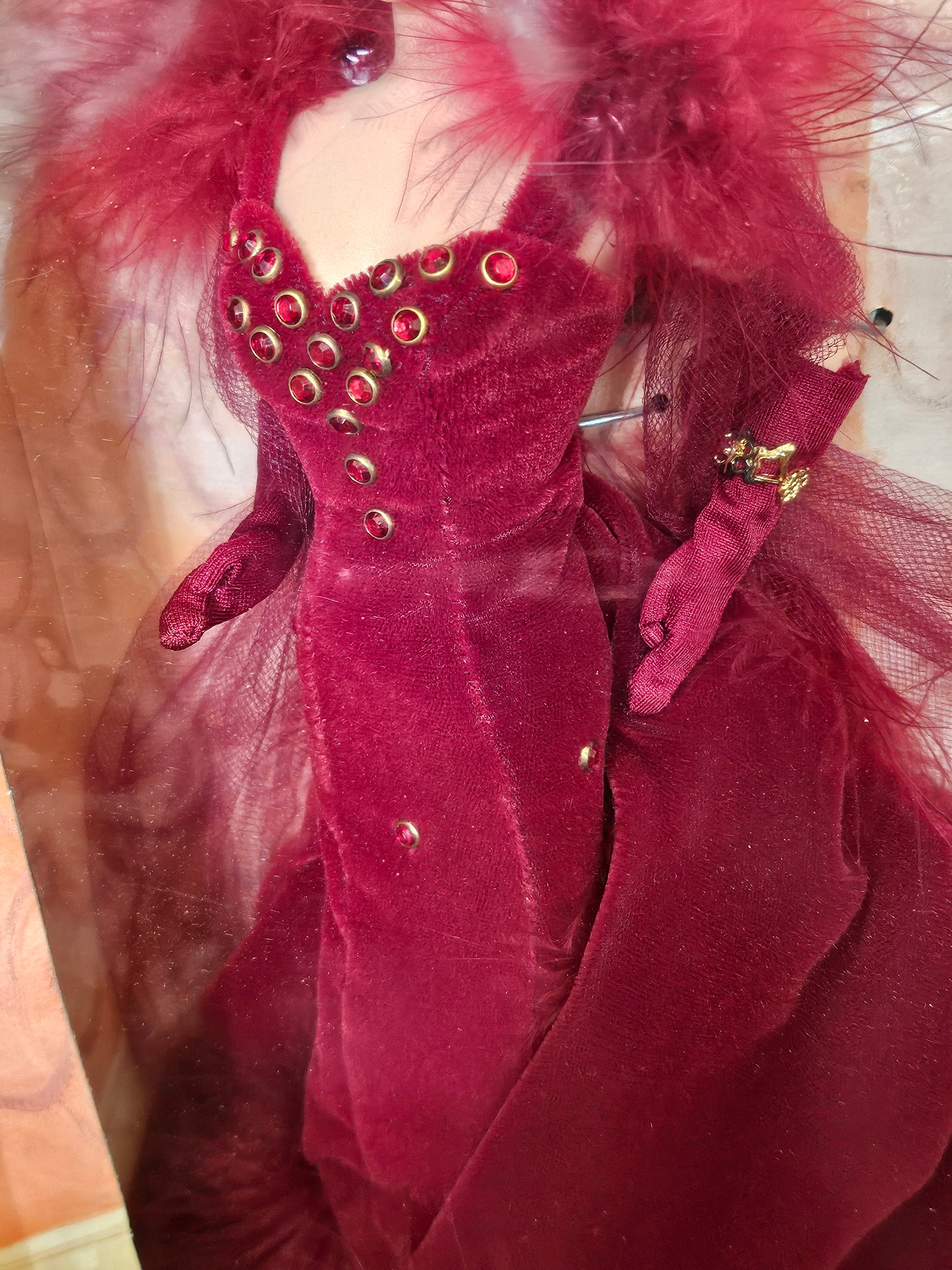 scarlett o'hara barbie red dress NIB Vtg Gone With The Wind Hollywood Legends Barbie as Scarlett OHara from Gone With the Wind Gone with The Wind Barbie