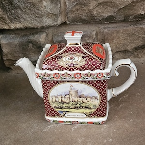 Vintage Collectible Sadler Windsor Castle Teapot; Decorative Teapot