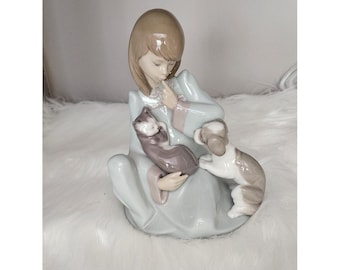 NAO PORCELAIN CAT Figurine 492 All Decked Out.retired Nao by