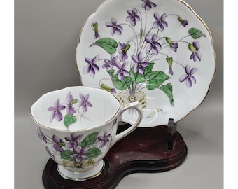 Vintage Royal Albert Flower of the month series Violet Bone China Tea Cup And Saucer
