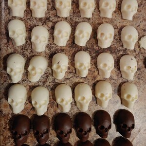 Skull themed shaped Chocolates image 6