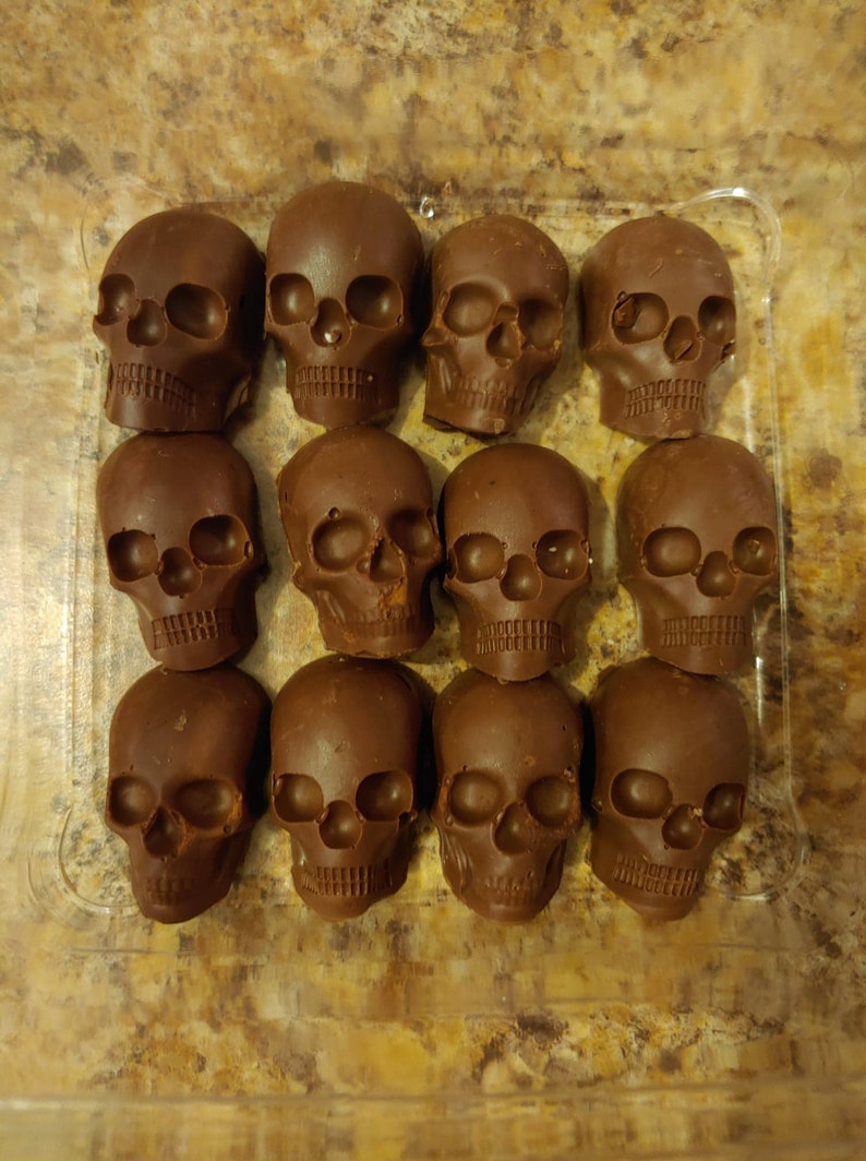 Skull themed shaped Chocolates image 5