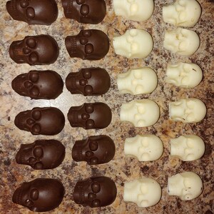 Skull themed shaped Chocolates image 7