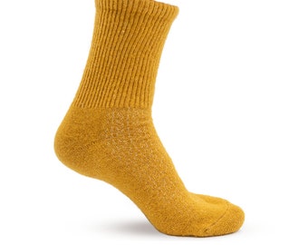 Thick and warm sheep's wool socks from Mongolia - Yellow Mustard. 100% eco-friendly wool, the warmest socks for winter!