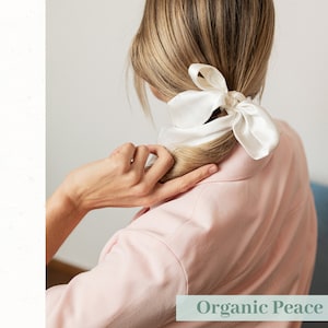 Silk bow, silk ribbon, hair bow made of sustainable silk, Ahimsa silk, Peace Silk, cruelty-free, ethical silk, mulberry silk