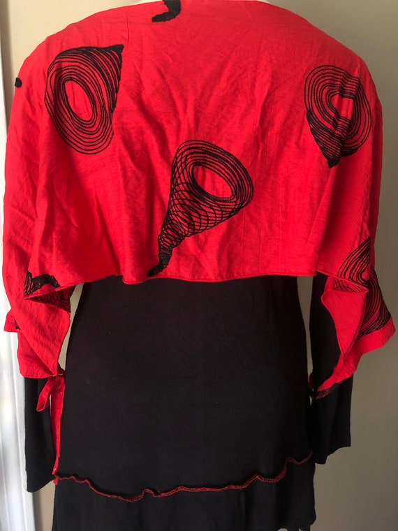 Bold Black and Red Vintage Tunic Dress - image 4