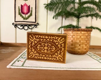 Boîte en bois vintage avec un beau motif | décorative Mid-Century | Danois vintage des années 60