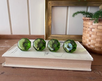Perillas de cajón Verrina Suecia / Juego de 4 vidrio sólido verde escandinavo / Interior nórdico del hogar década de 1970