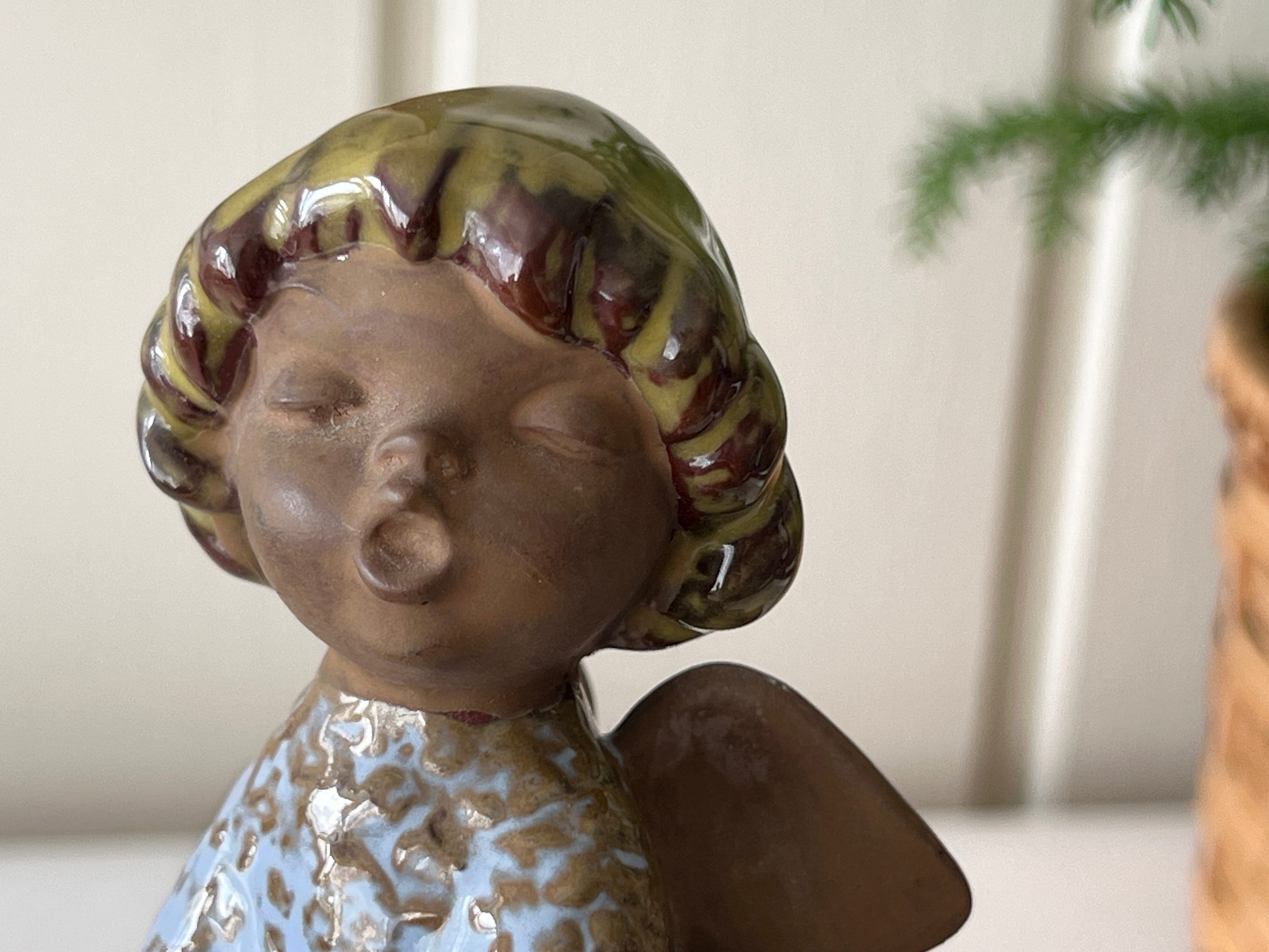 Goebel Statuetta Angelo In Porcellana – 17 Cm, Multicolore, Fatto A Mano – Collezione X-Mas 11-750-69-1 - 2