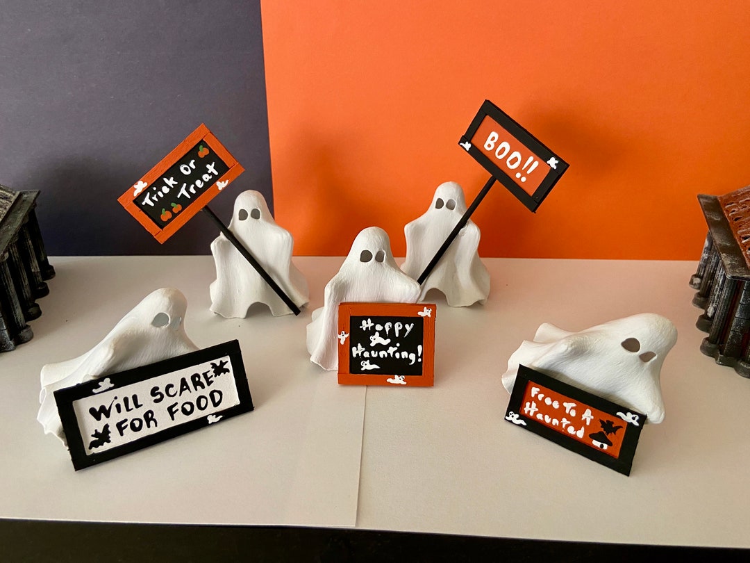 Miniature Ghosts With Signs - Etsy