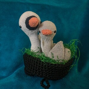 cygne crocheté avec bébé