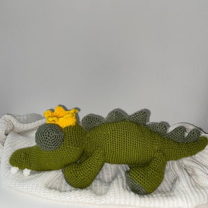 crocheted crocodile