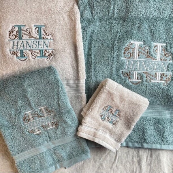 THICK Embroidered Bath Towel, Custom Towel, Personalized Towel, Monogram  Towel, Christmas, Wedding, Grad Gift, Housewarming, Anniversary