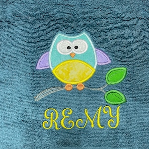 Kids Personalized  BATH Towels, Animal Bath towel, Kids Towel, Personalized Towels, Birthday Gift, Christmas Gift, Character Towel