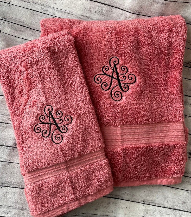 THICK Embroidered Bath Towel, Custom Towel, Personalized Towel, Monogram Towel, Christmas, Wedding, Grad Gift, Housewarming, Anniversary image 3