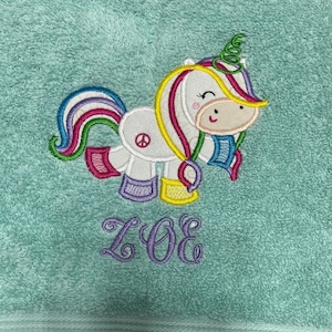 Kids Personalized  BATH Towels, Unicorn Bath towel, Kids Towel, Personalized Towels, Birthday Gift, Christmas Gift, Character Towel