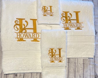 THICK Embroidered Bath Towel, Custom Towel, Personalized Towel, Monogram  Towel, Christmas, Wedding, Grad Gift, Housewarming, Anniversary