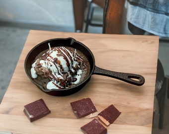 Brownie Sundae Scented Soy Candle: Cast Iron Skillet Candle