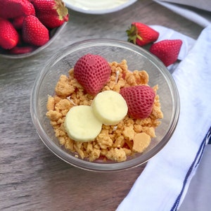 Strawberry Banana Smoothie Bowl Candle – Fruity Soy Wax Food Candle | Realistic Breakfast Decor | Dessert Candle